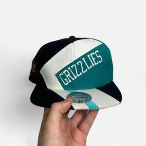 VTG style Vancouver Grizzlies NBA jagged big logo teal Mitchell & ness SnapBack